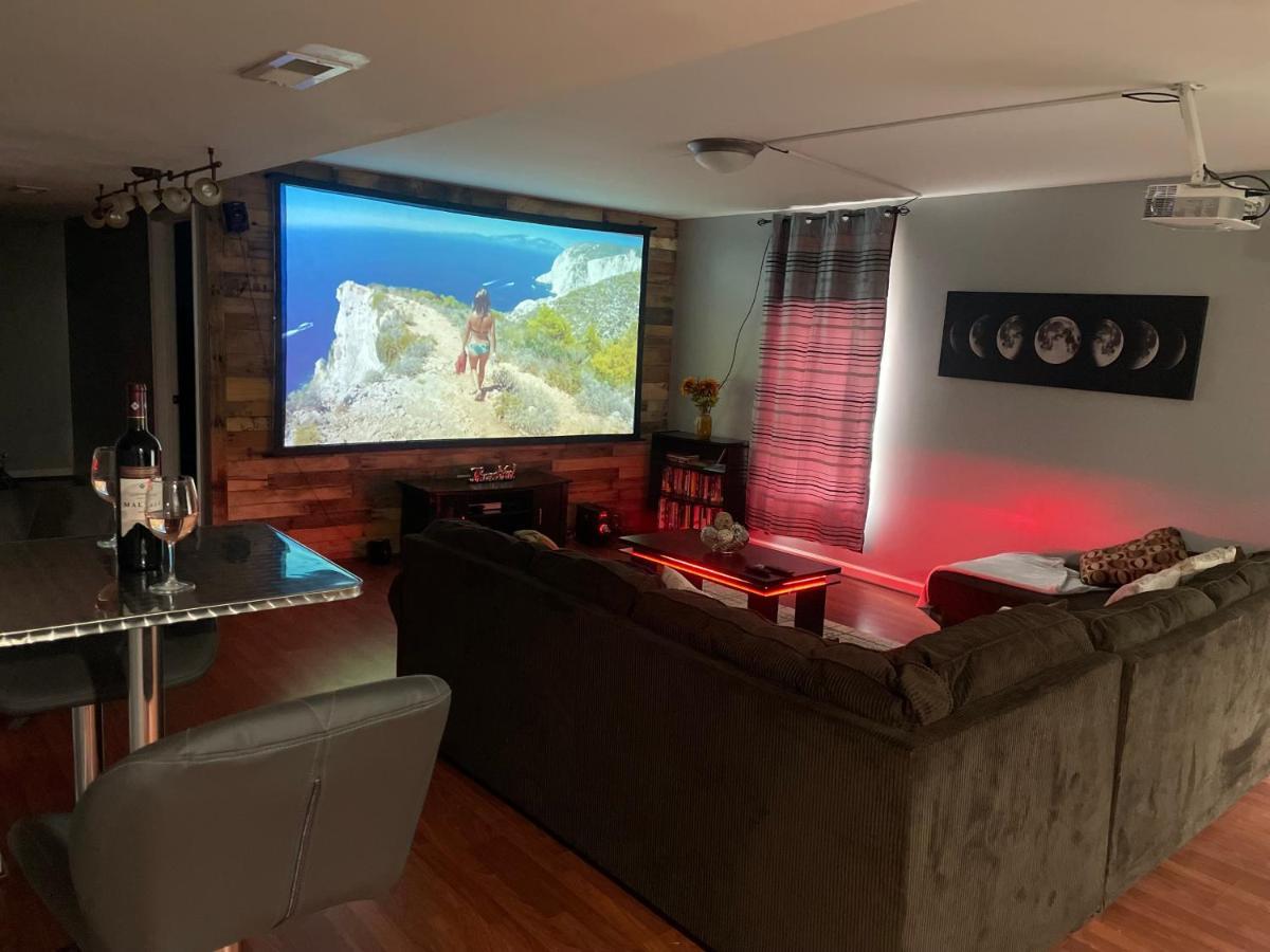 Cute 2-Brm Walkout Apt With Pool Table And Theater Διαμέρισμα Λέξινγκτον Εξωτερικό φωτογραφία