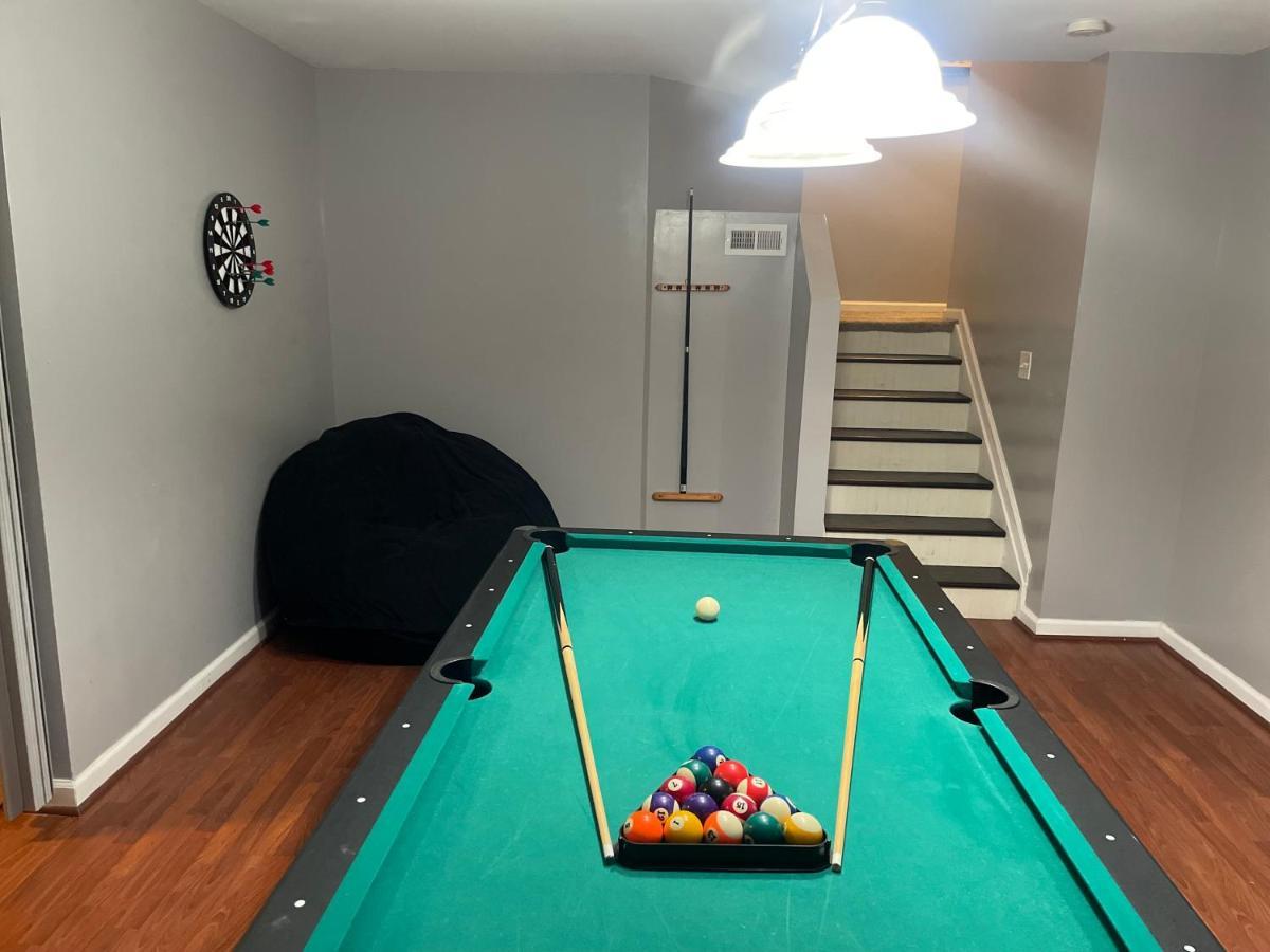 Cute 2-Brm Walkout Apt With Pool Table And Theater Διαμέρισμα Λέξινγκτον Εξωτερικό φωτογραφία